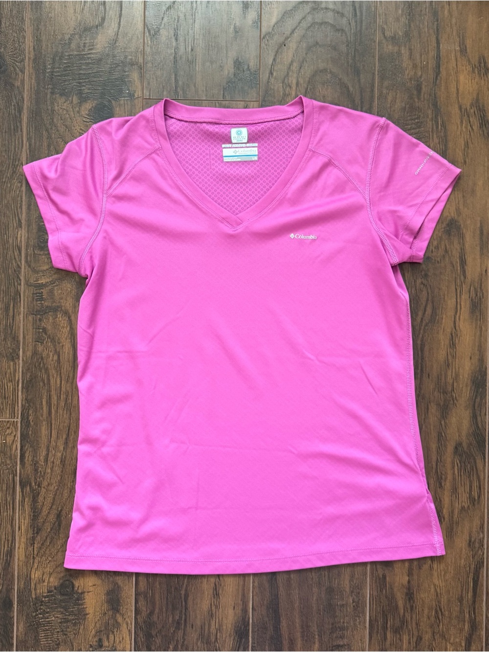 Columbia Omni Freeze Zero Large Hot Pink Performance Top